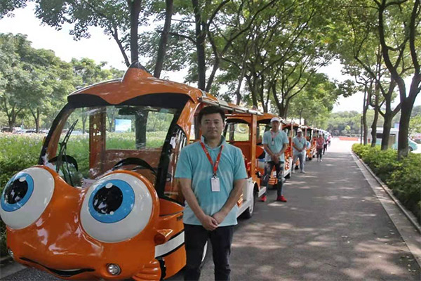 观光游览车(情侣园线)